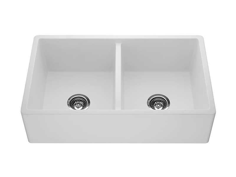 Can You Pour Boiling Water Down a Quartz Sink?
